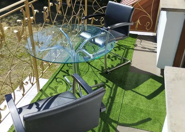 Goscinny Dworek Villa Budziszyn